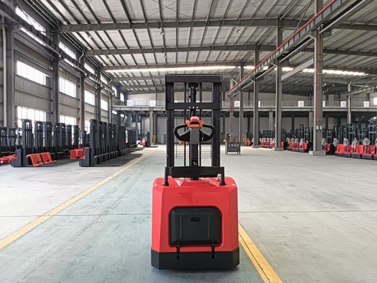 AC Motor 5500mm Lead Acid 1500kg 1.5t Standing Straddle Loader Electric Pallet Stackers