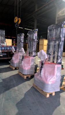 500.000kg Package Gross Weight 1.0t Walkie Electric Pallet Stackers for Airport Station