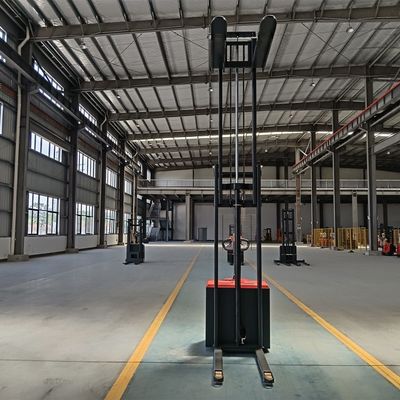 DC Motor Electric Pallet Stack with Ride on Pedal 1.5ton/2.0ton Fork Size 1100*160*55